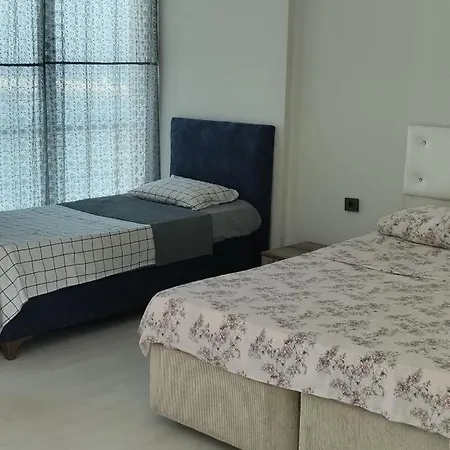 Toskana Restorant Hotel *
